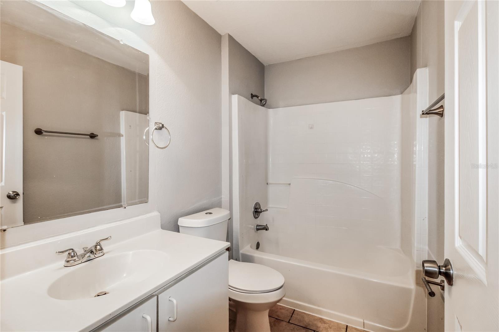 Image 14 of 17 For 3411 Gramercy Lane