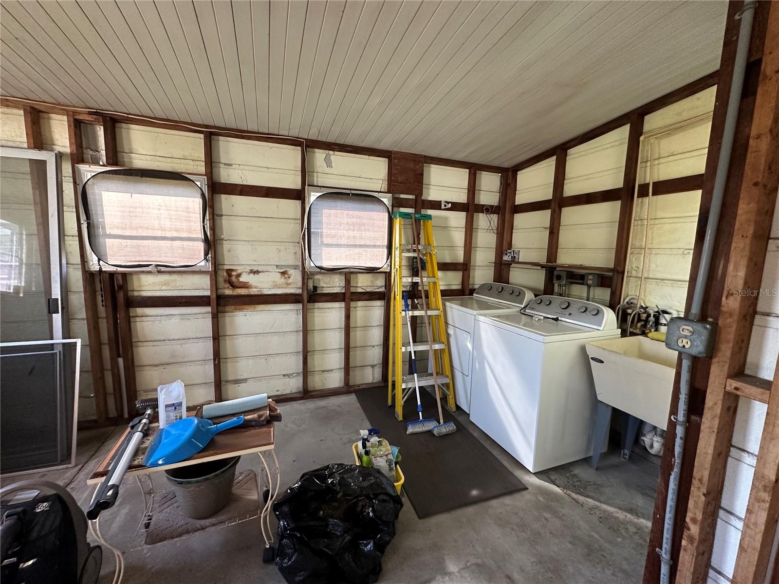 Image 11 of 15 For 2153 Oak Grove Drive Ge