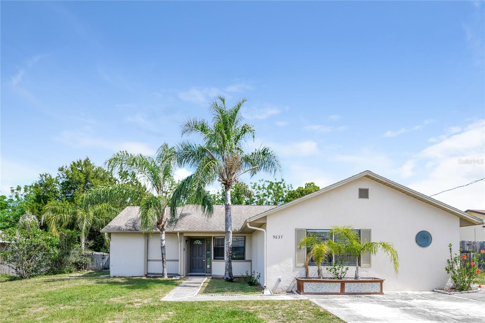 Image 2 of 16 For 9637 Langan Street