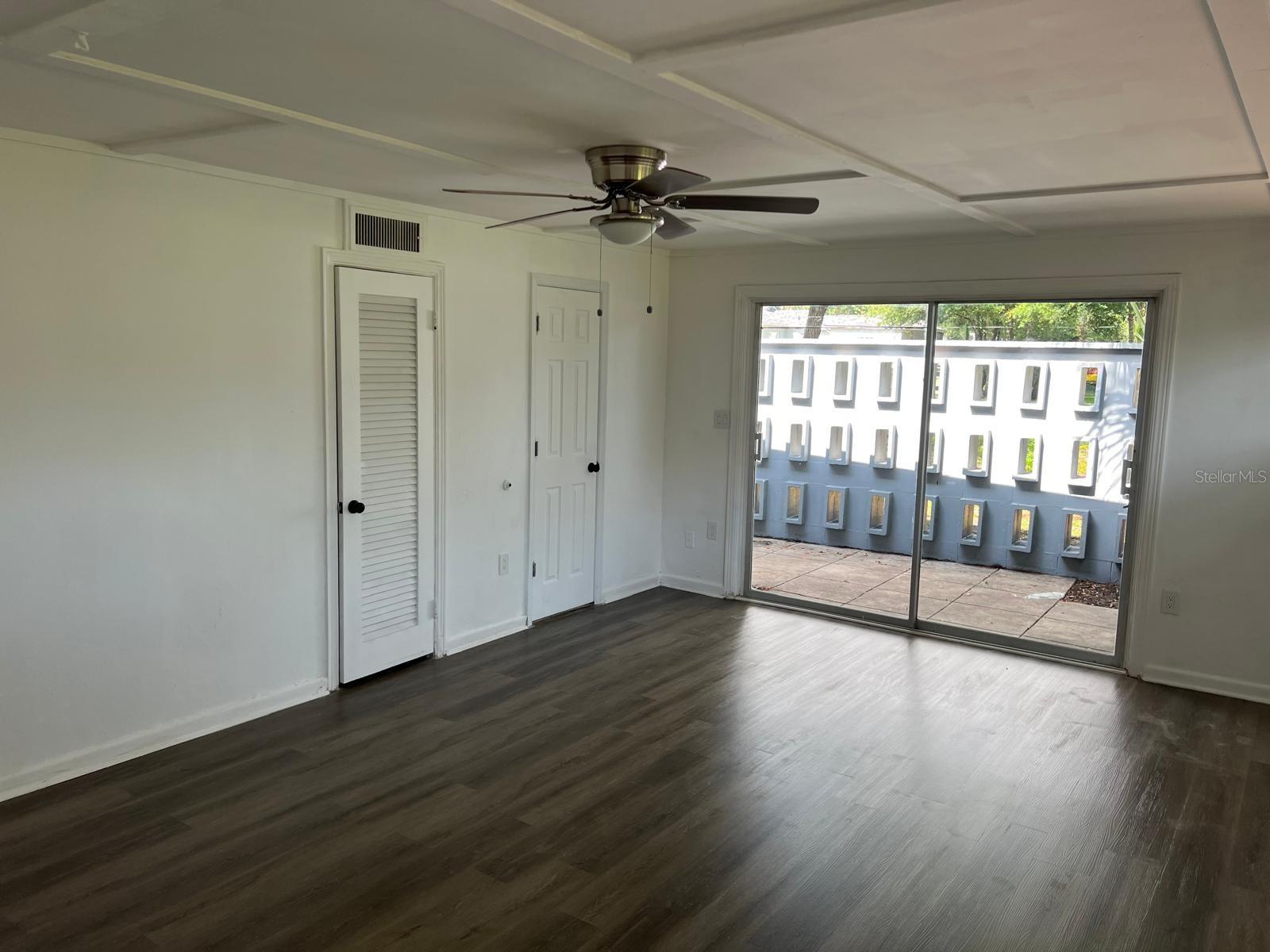 Image 18 of 37 For 1601 Orange Drive