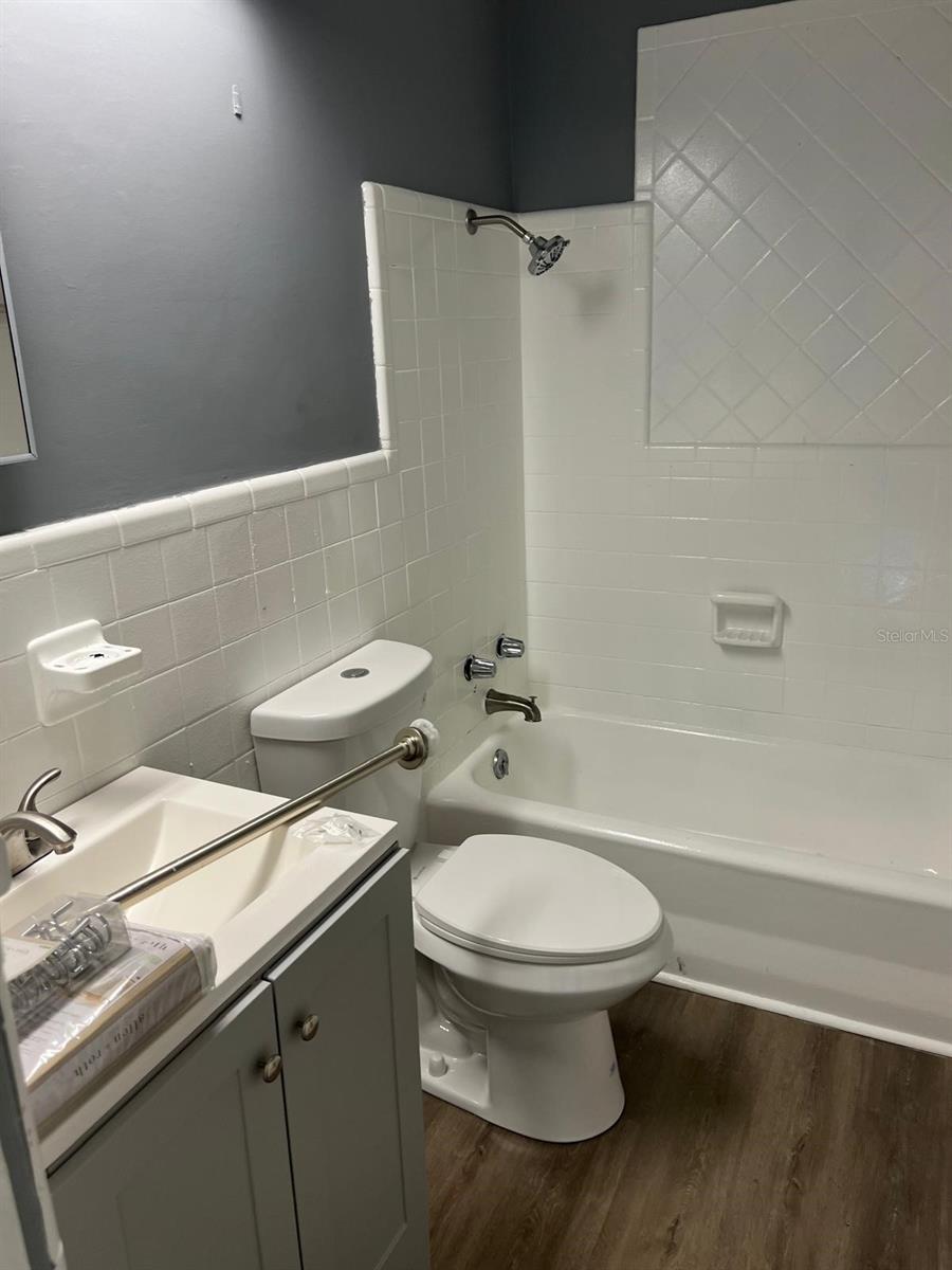 Image 26 of 37 For 1601 Orange Drive