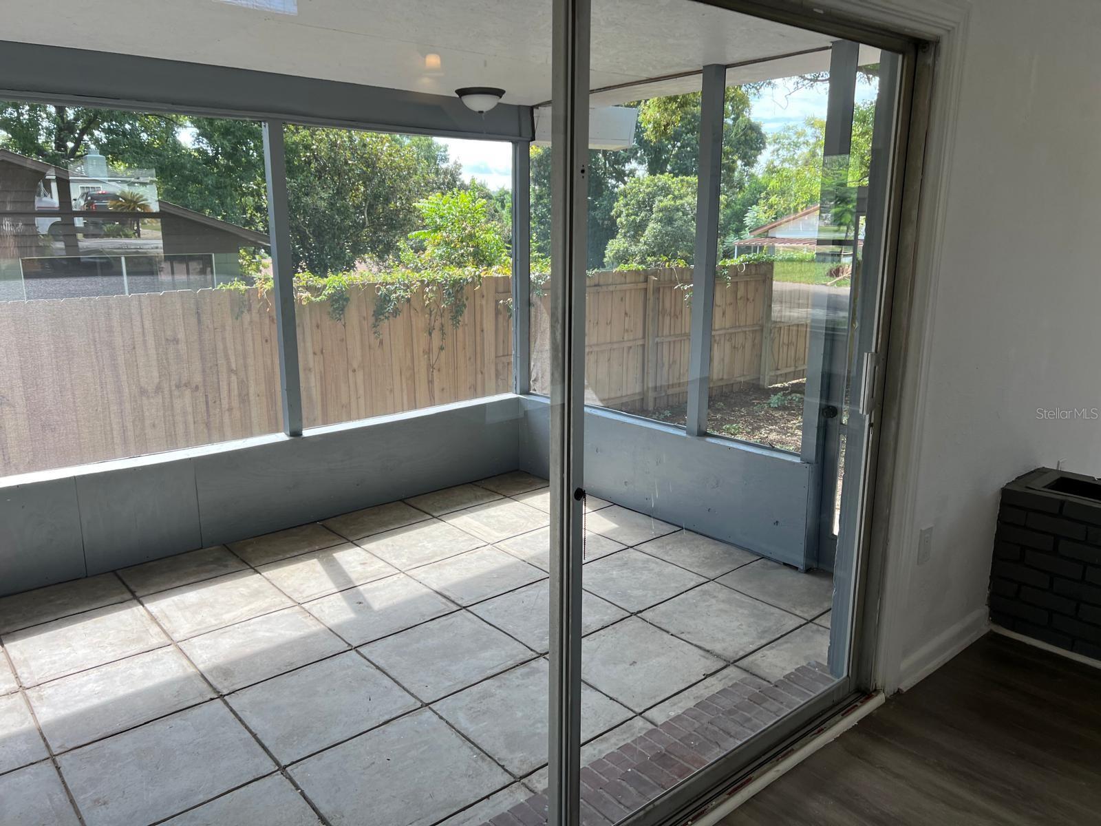 Image 27 of 37 For 1601 Orange Drive