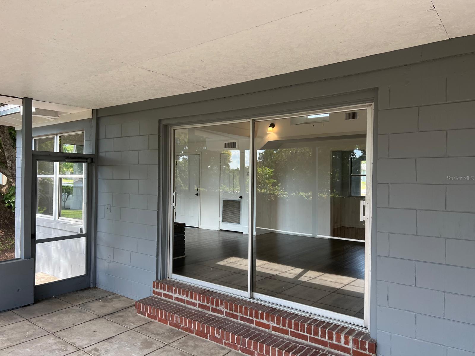 Image 28 of 37 For 1601 Orange Drive