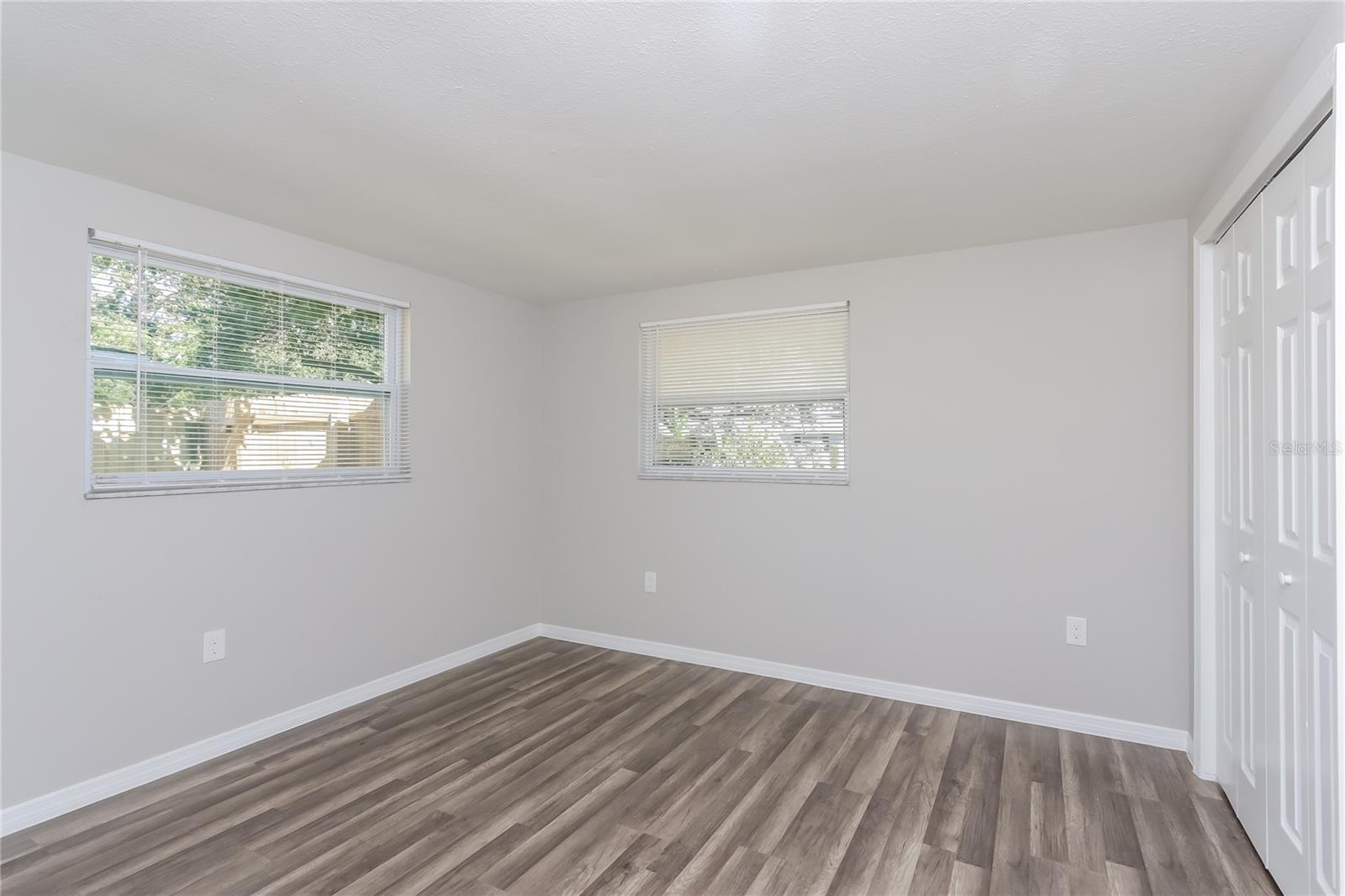 Image 10 of 16 For 6232 Murdock Avenue