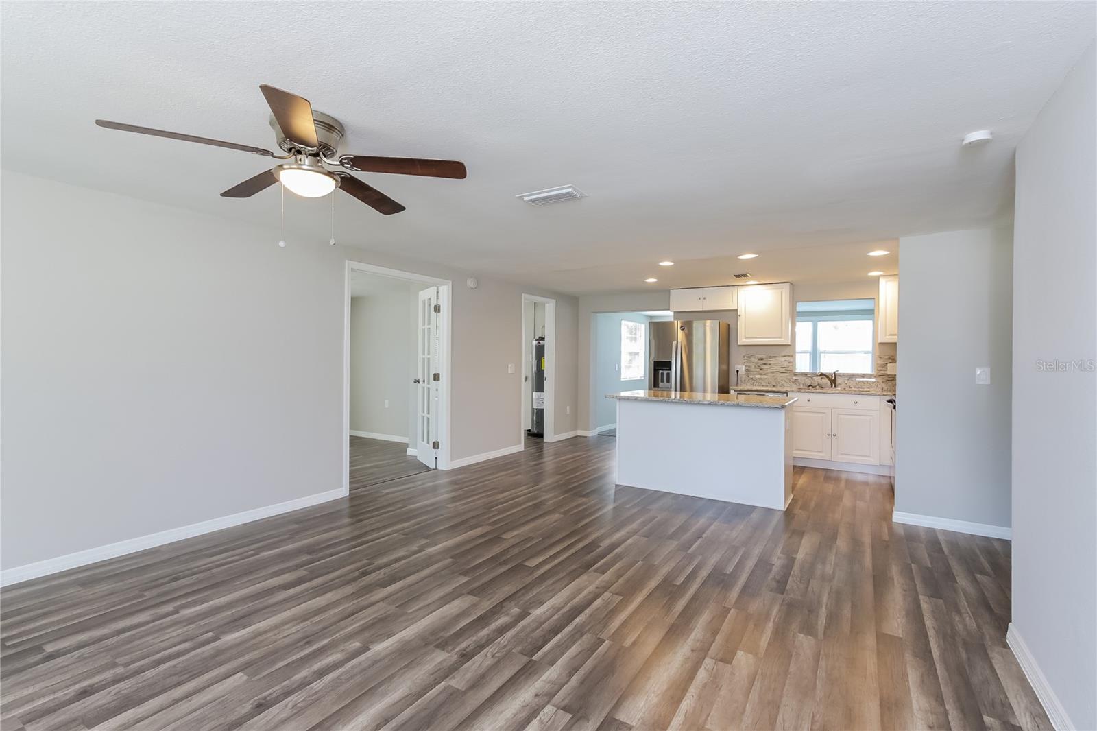 Image 3 of 16 For 6232 Murdock Avenue