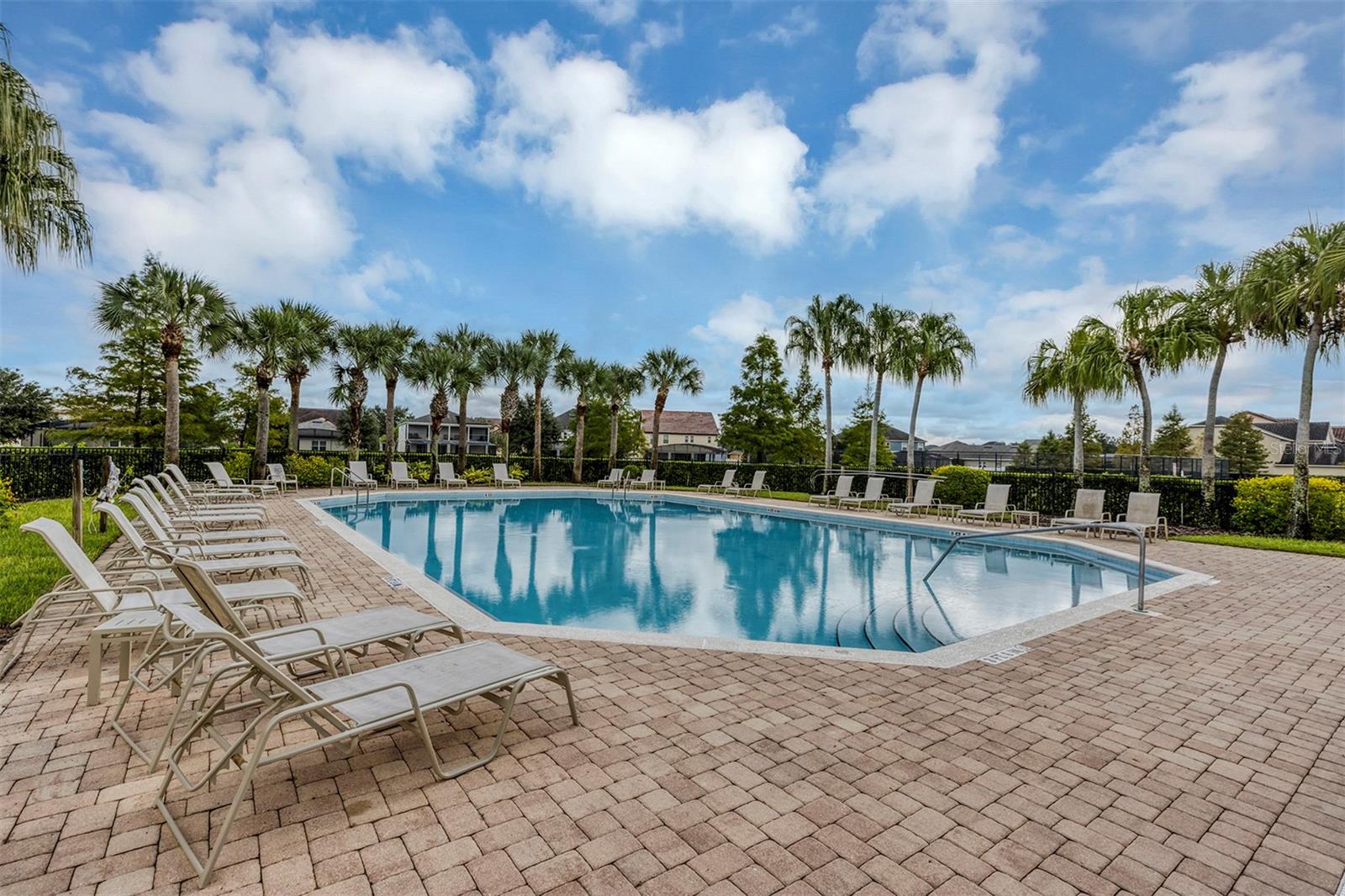 Image 38 of 44 For 146 Essex Place