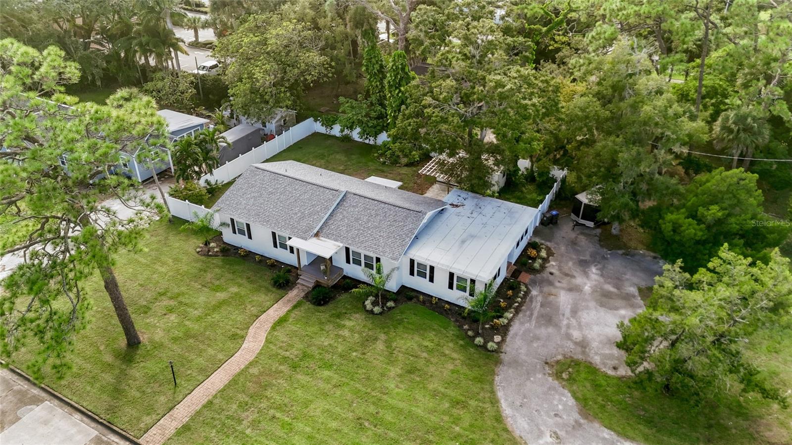 Image 57 of 63 For 1208 Indian River Avenue