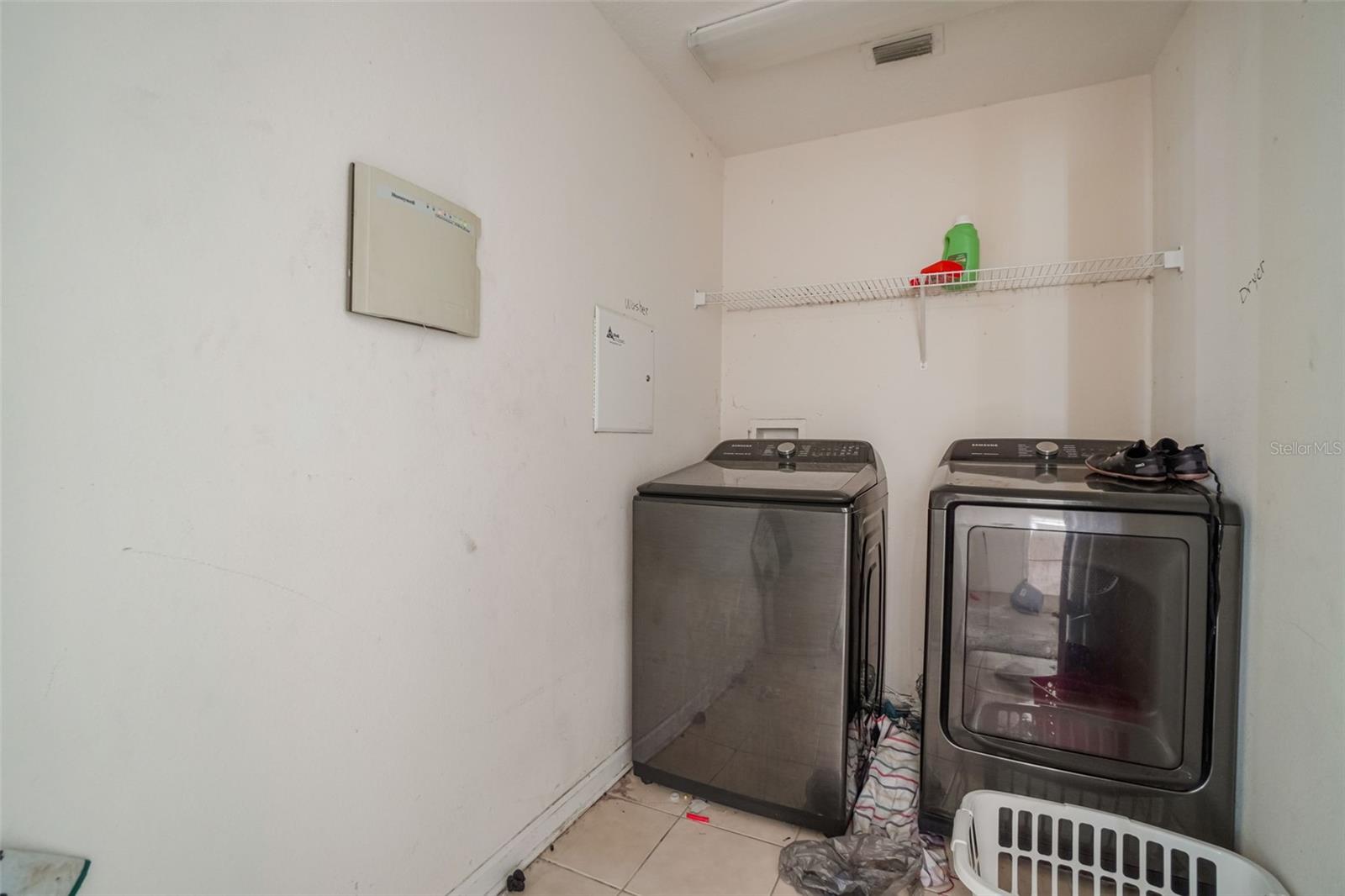 Image 7 of 44 For 10632 Cypress Trail Drive