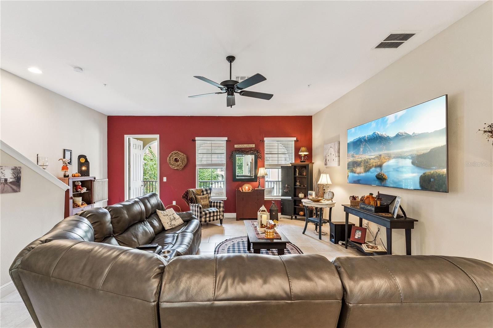 Image 19 of 55 For 2728 Lobelia Drive