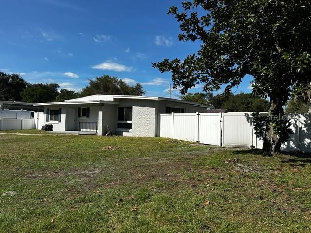 Image 2 of 25 For 156 Pinecrest Drive
