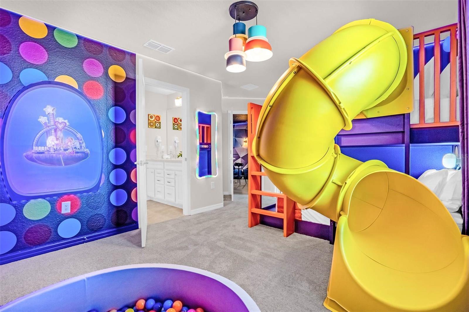 Image 15 of 61 For 16224 Saint Martin Street