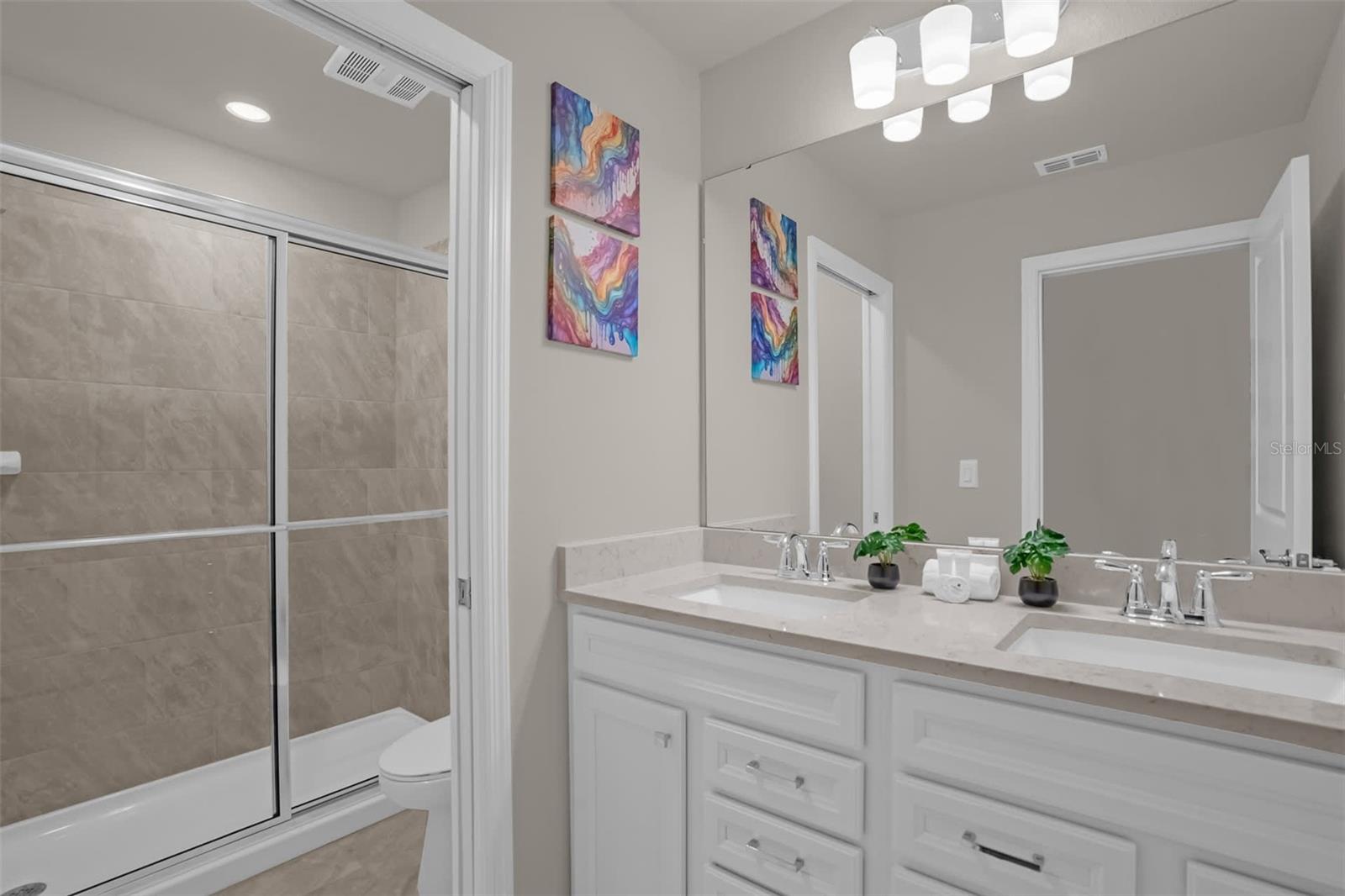 Image 19 of 61 For 16224 Saint Martin Street