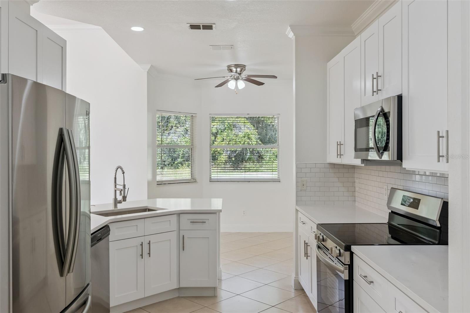 Image 14 of 32 For 2507 Monaco Cove Circle