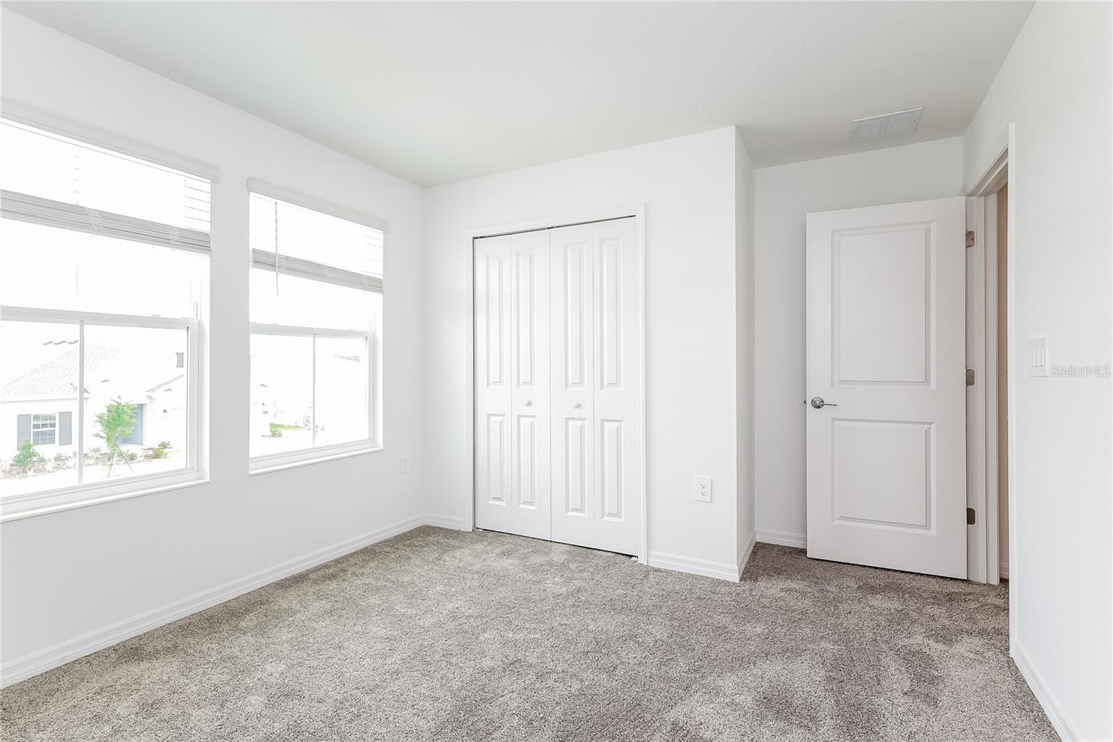 Image 11 of 17 For 640 Grove Street