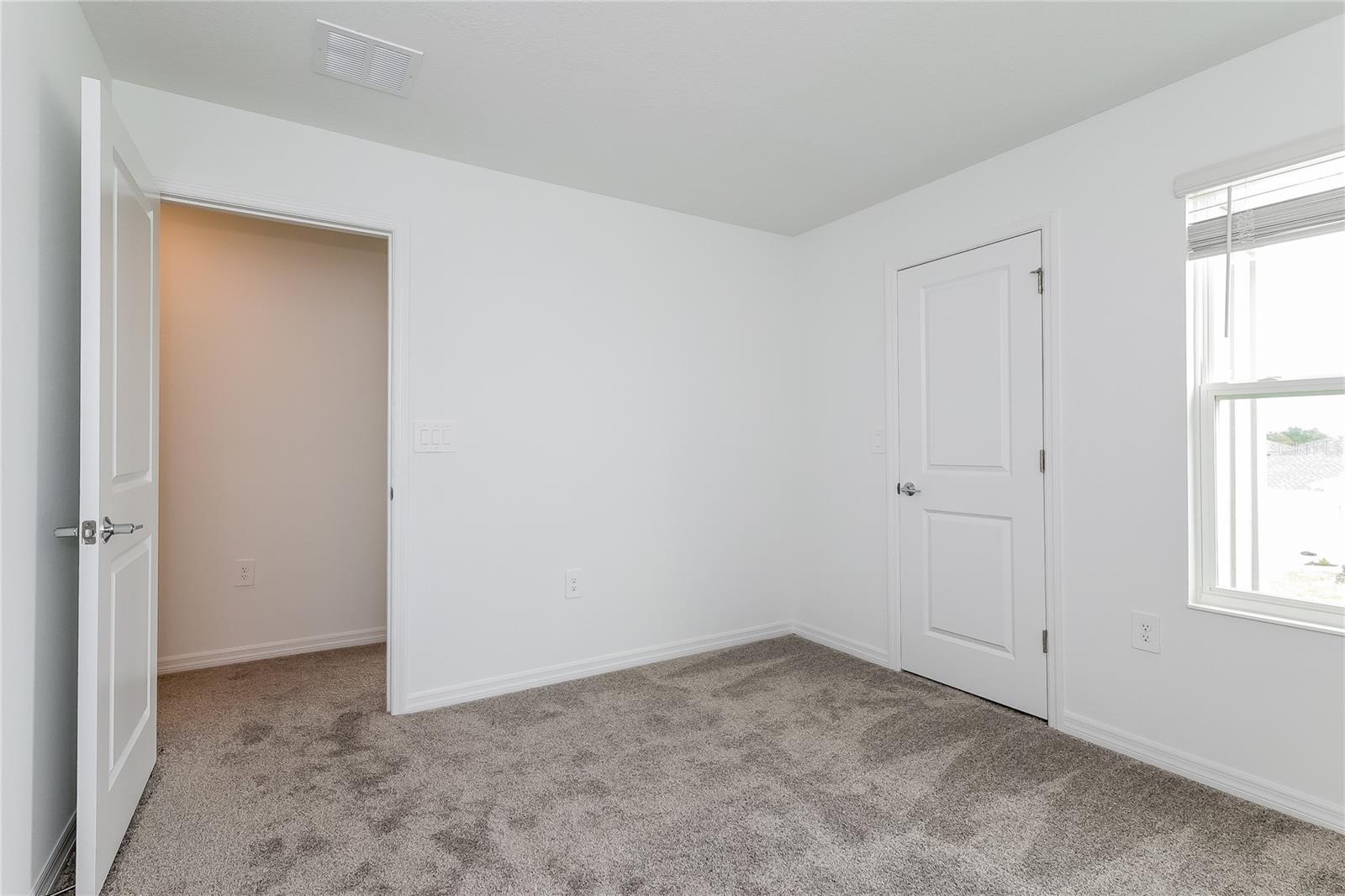 Image 12 of 17 For 640 Grove Street