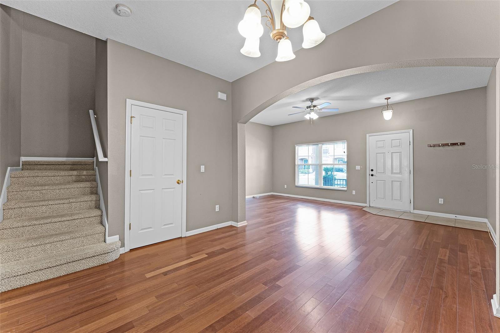 Image 17 of 55 For 16064 Old Ash Loop