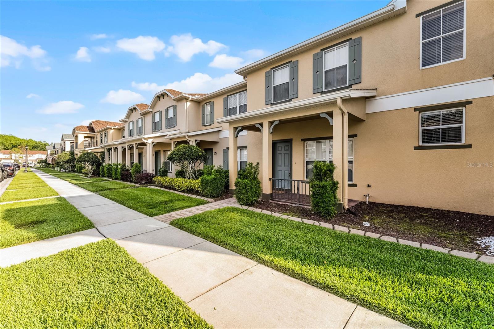 Image 3 of 55 For 16064 Old Ash Loop