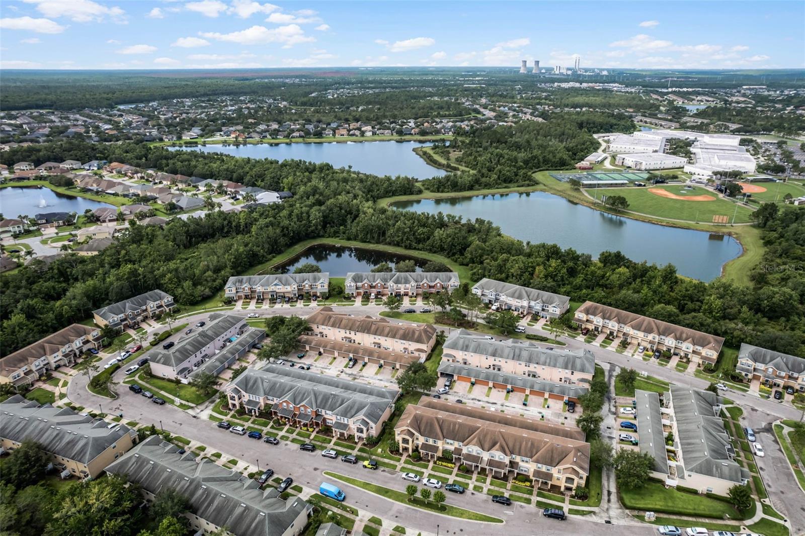 Image 49 of 55 For 16064 Old Ash Loop