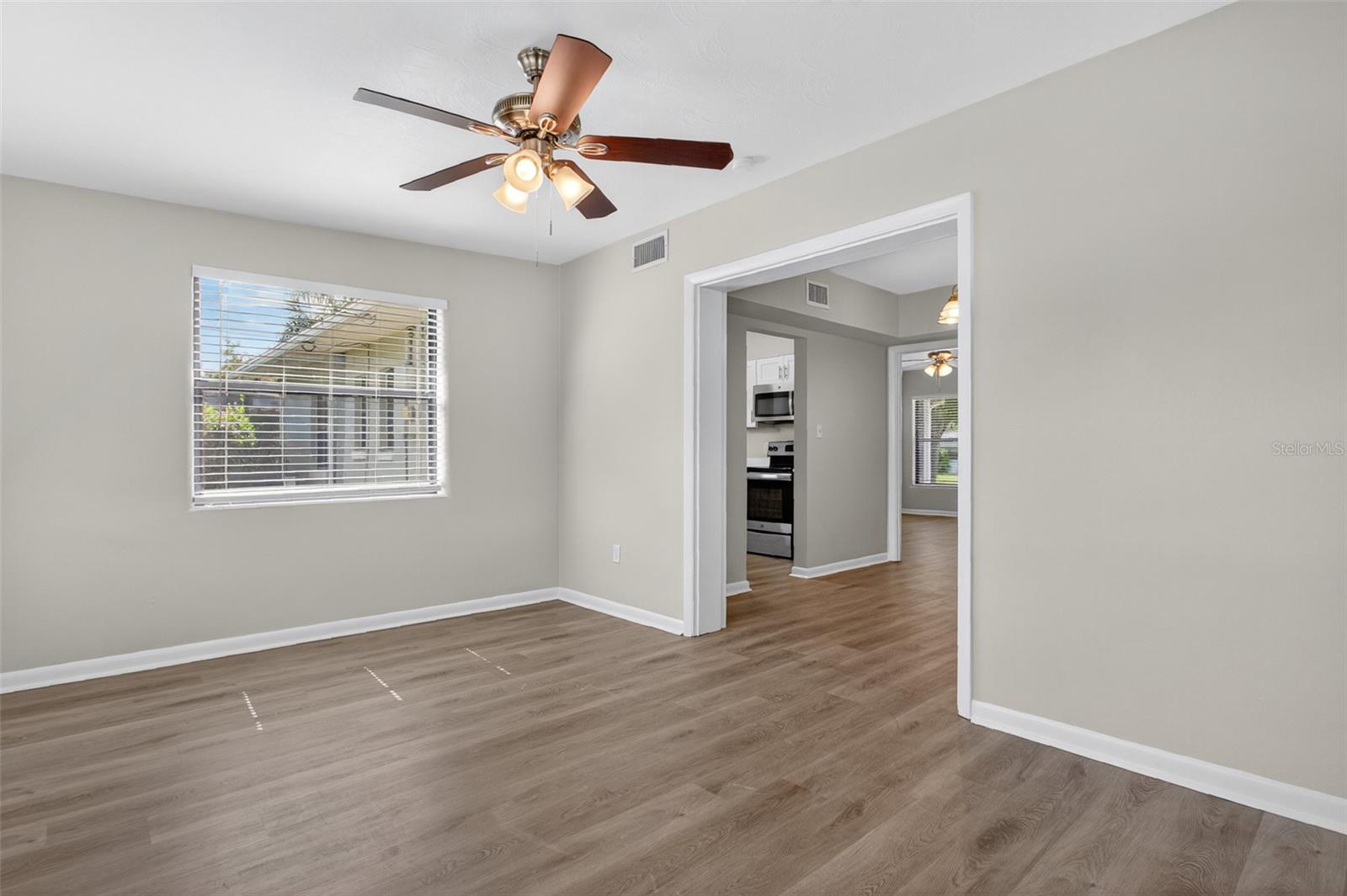 Image 13 of 34 For 1301 Corbett Lane