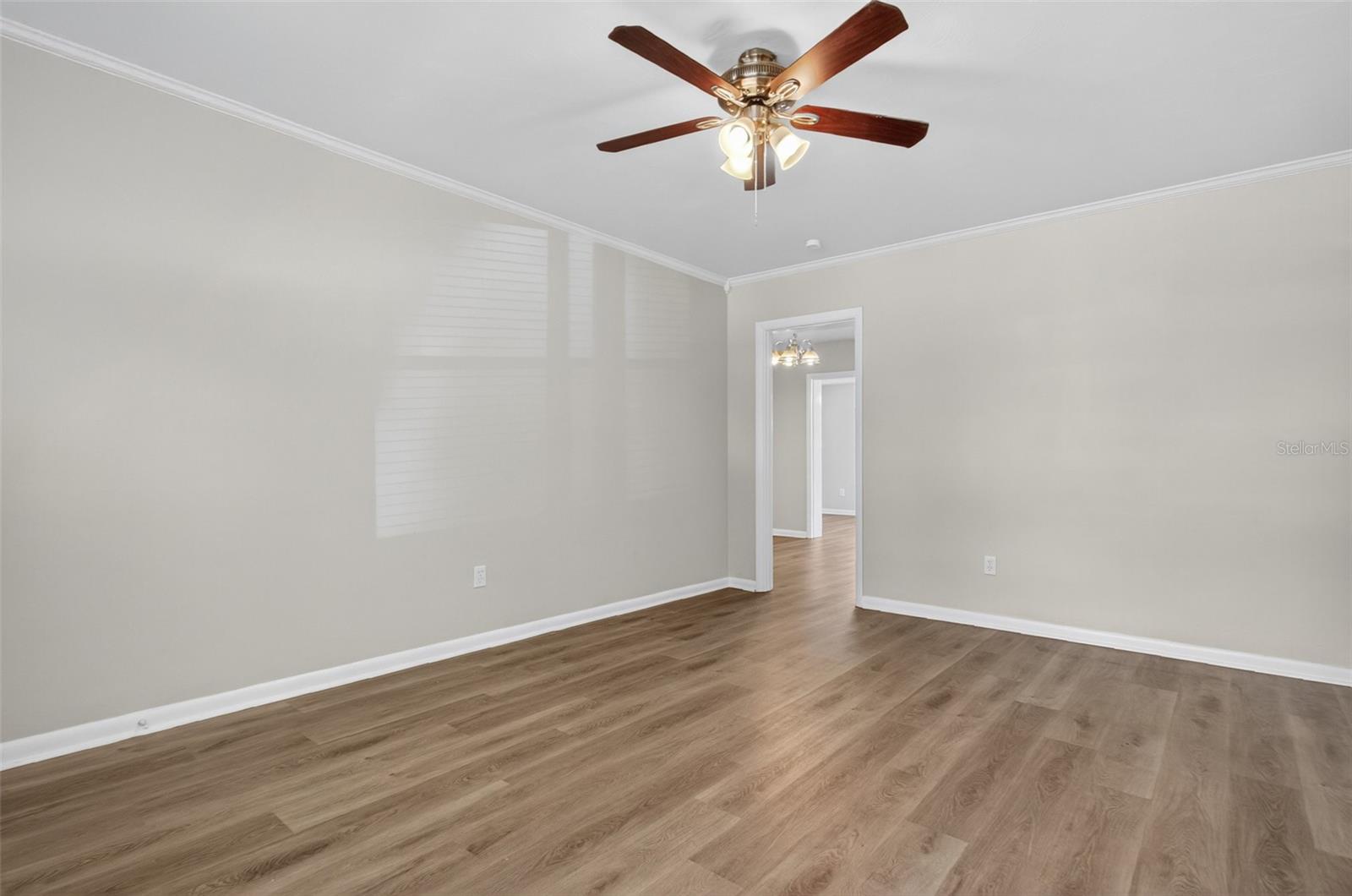 Image 6 of 34 For 1301 Corbett Lane