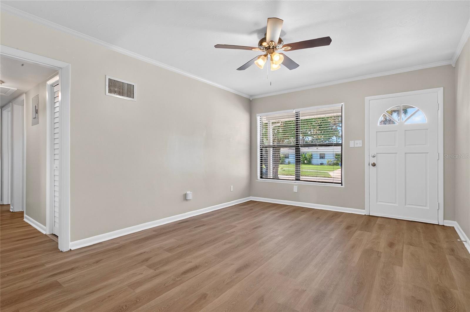 Image 7 of 34 For 1301 Corbett Lane