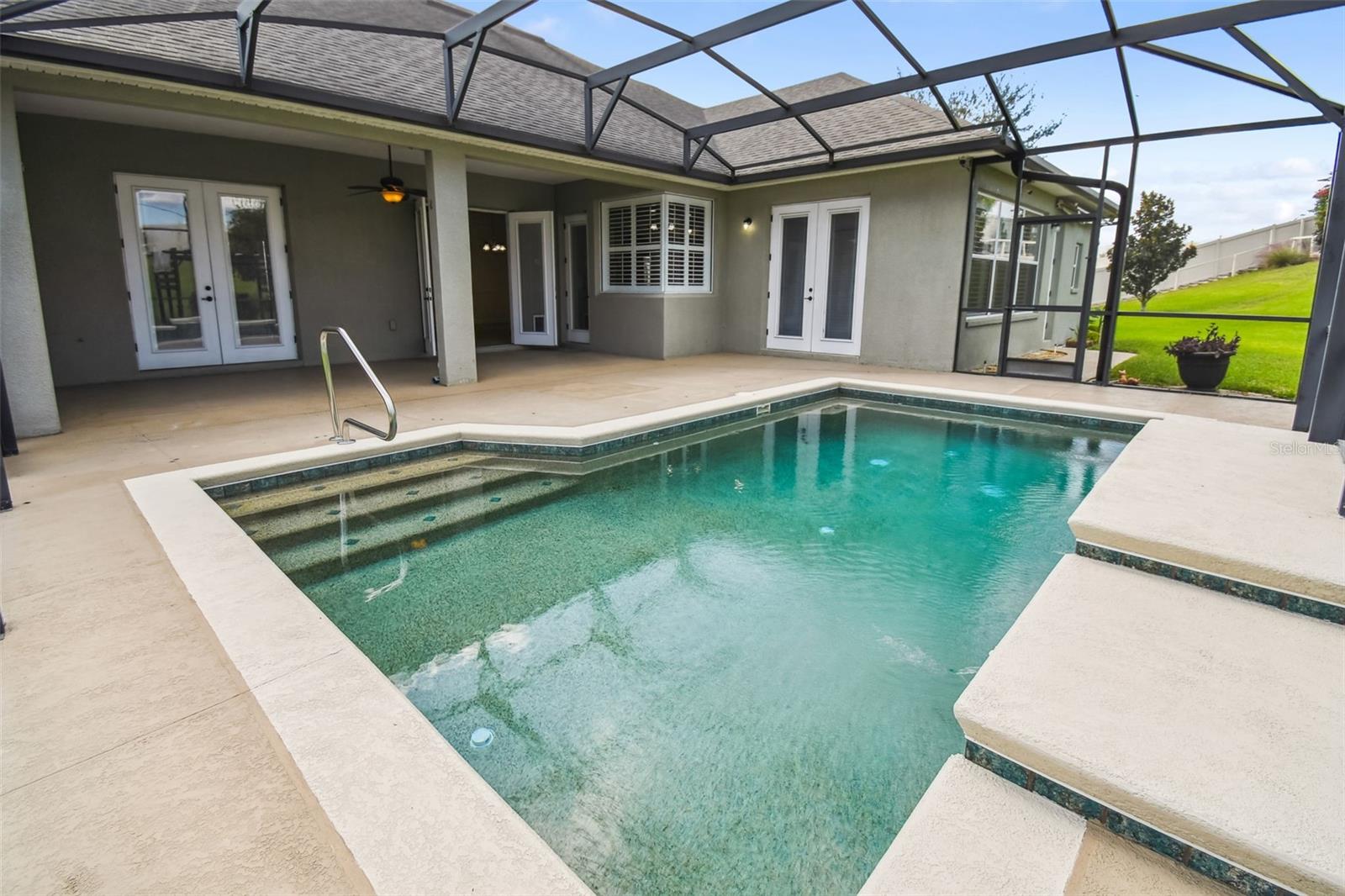 Image 14 of 39 For 265 Lake Arietta Court