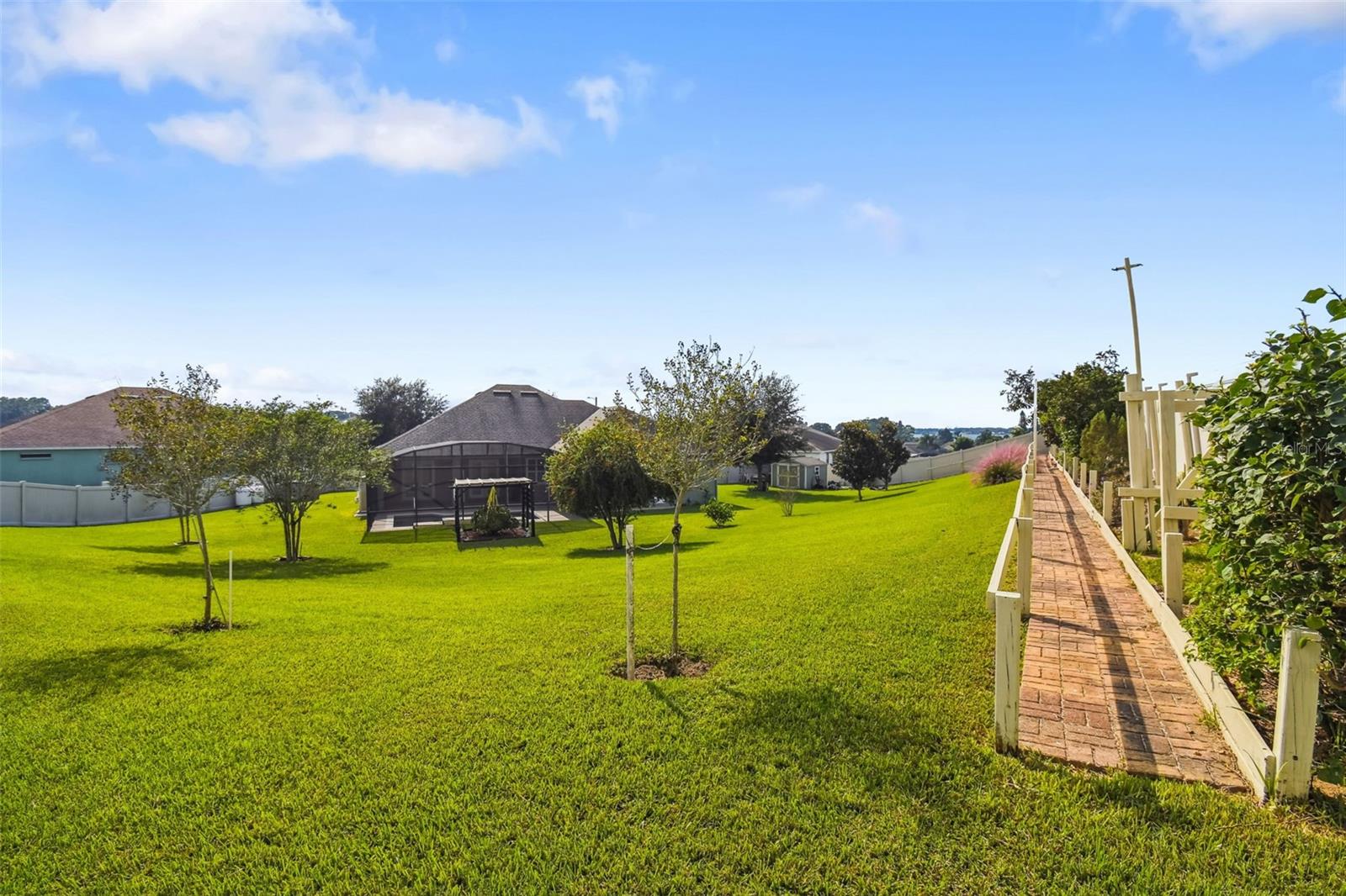 Image 36 of 39 For 265 Lake Arietta Court