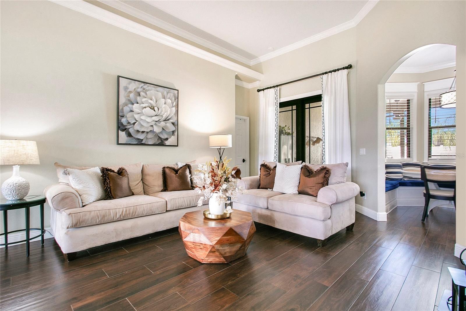 Image 8 of 37 For 1161 Kerwood Circle