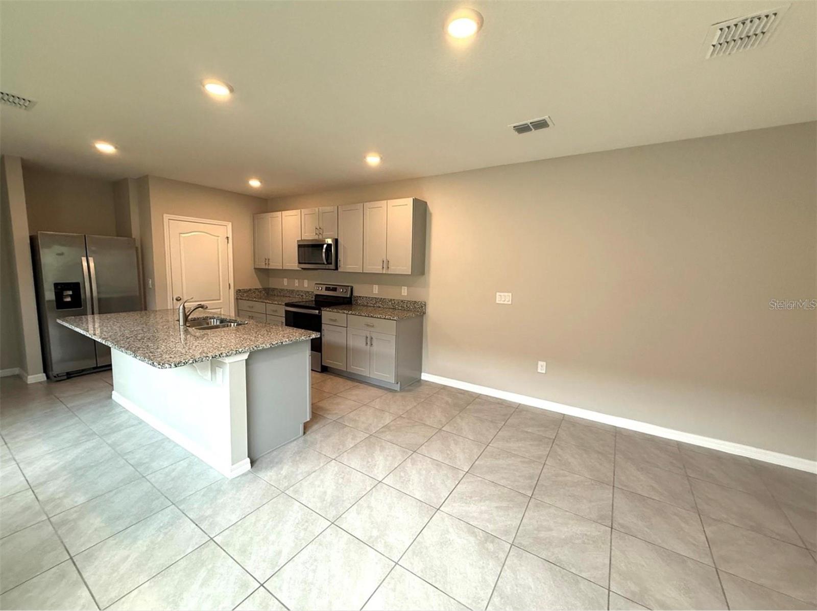 Image 5 of 15 For 324 Charles Drive