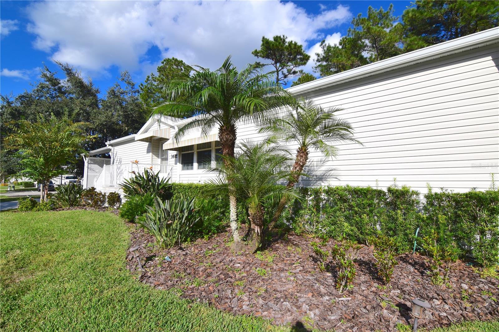 Image 10 of 43 For 3685 Coconut Palm Circle