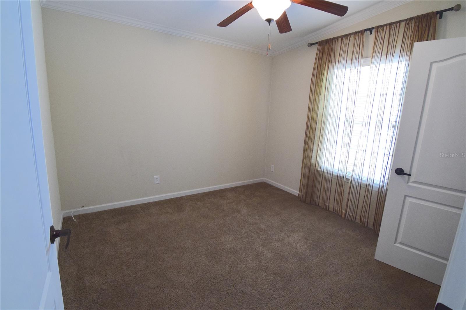 Image 16 of 43 For 3685 Coconut Palm Circle