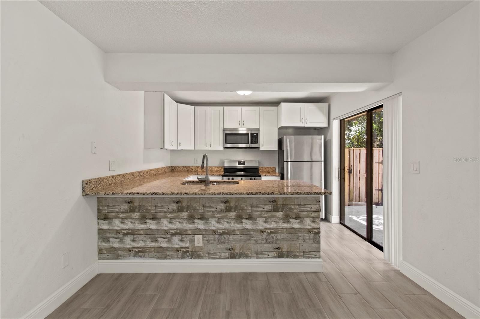 Image 8 of 22 For 5304 Bamboo Court 405