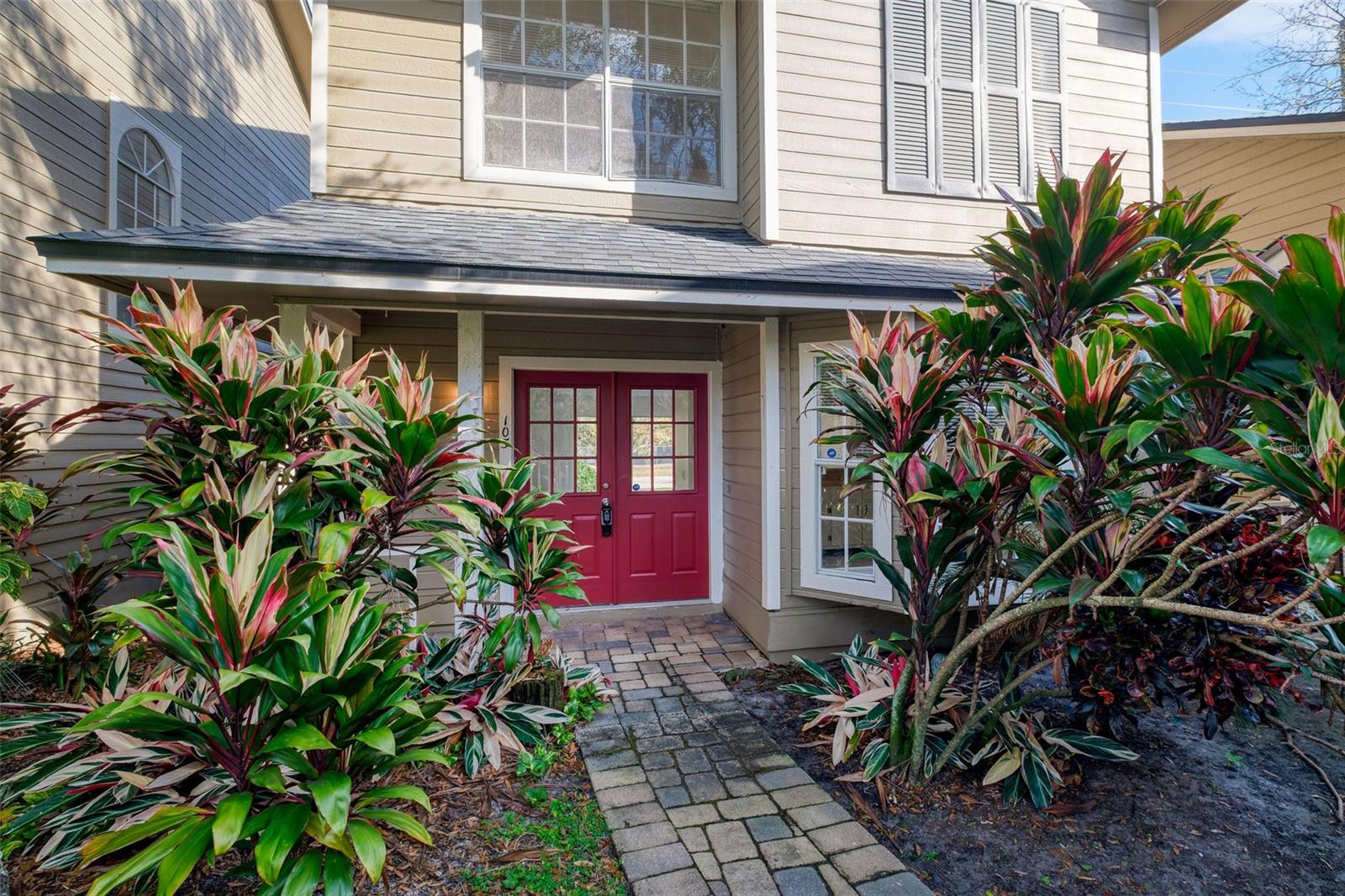 Image 17 of 27 For 6040 Scotchwood Glen 105