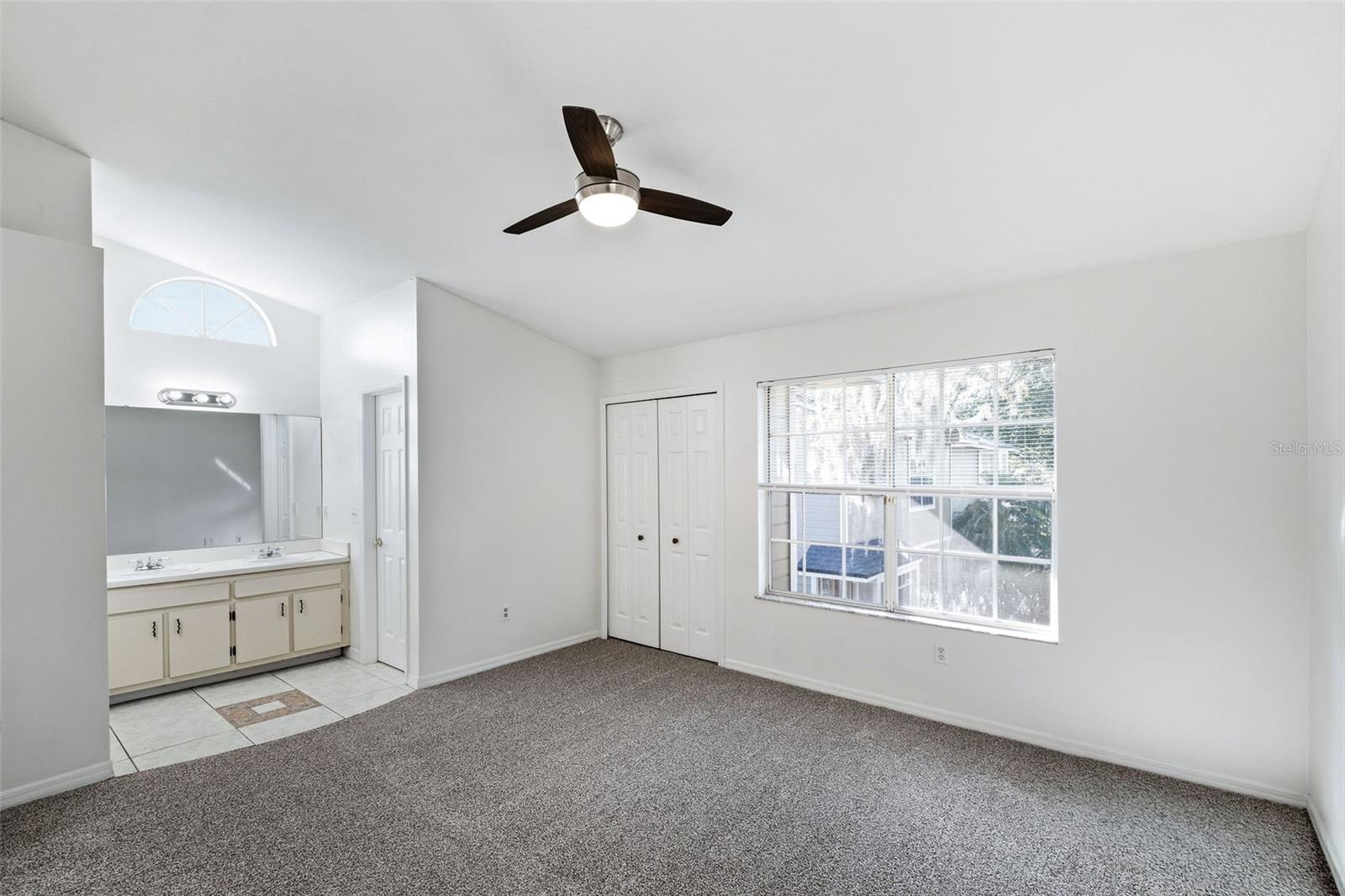 Image 6 of 27 For 6040 Scotchwood Glen 105