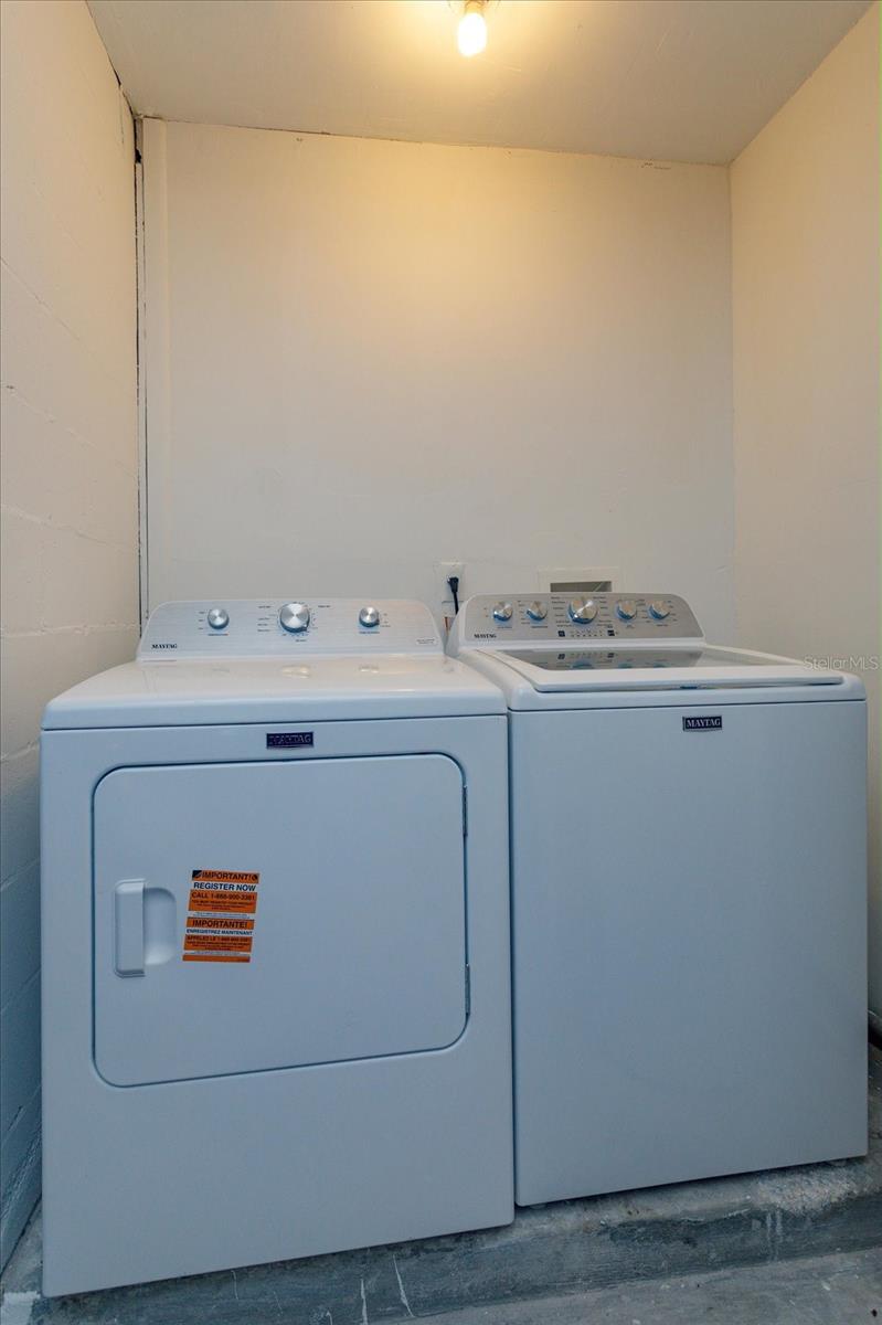 Image 22 of 25 For 357 Shadowbay Boulevard