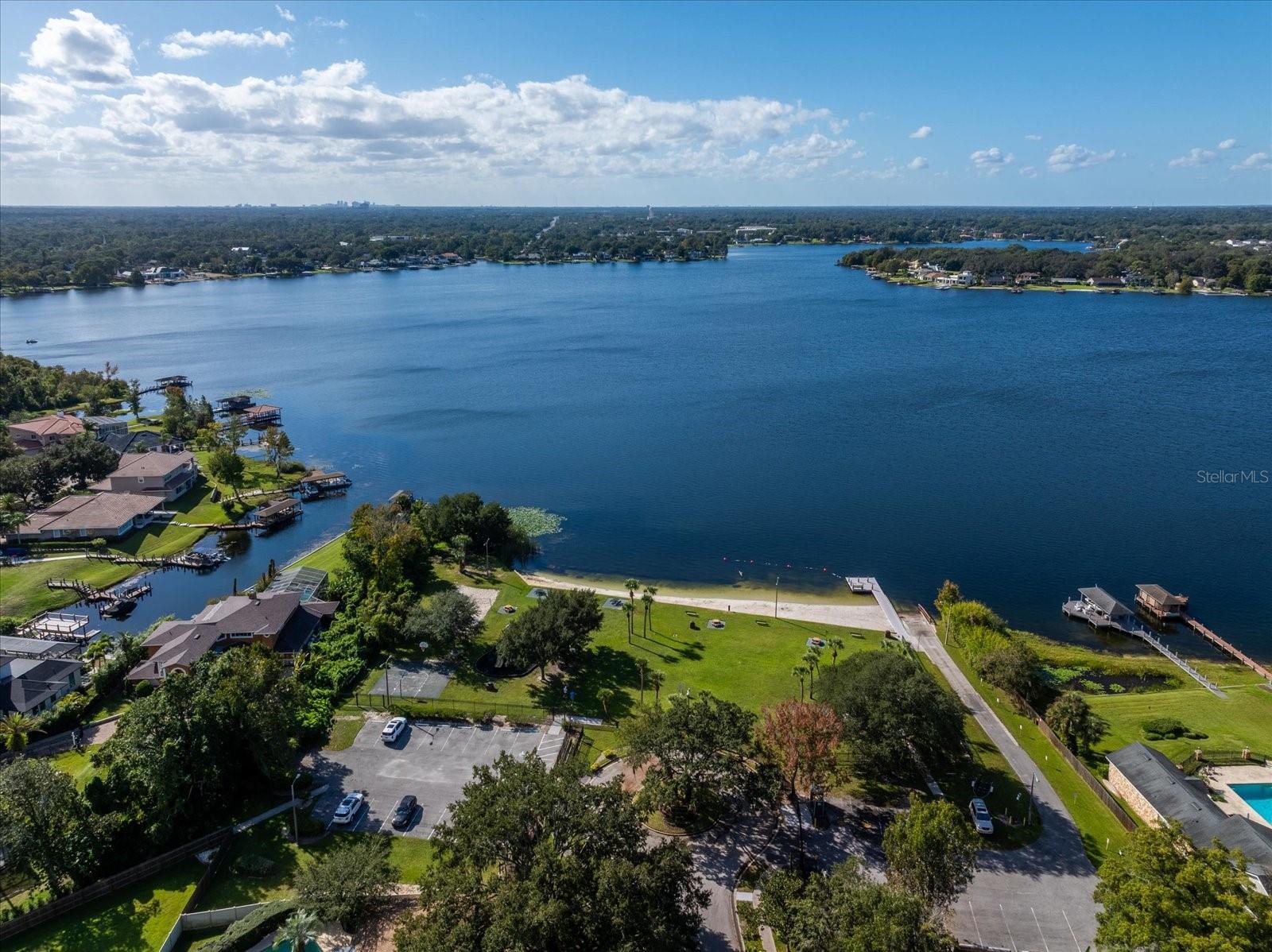 Image 3 of 25 For 357 Shadowbay Boulevard