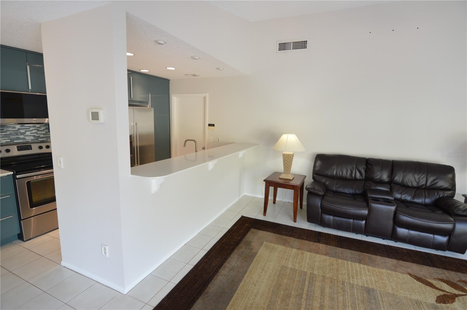 Image 34 of 53 For 357 Shadowbay Boulevard