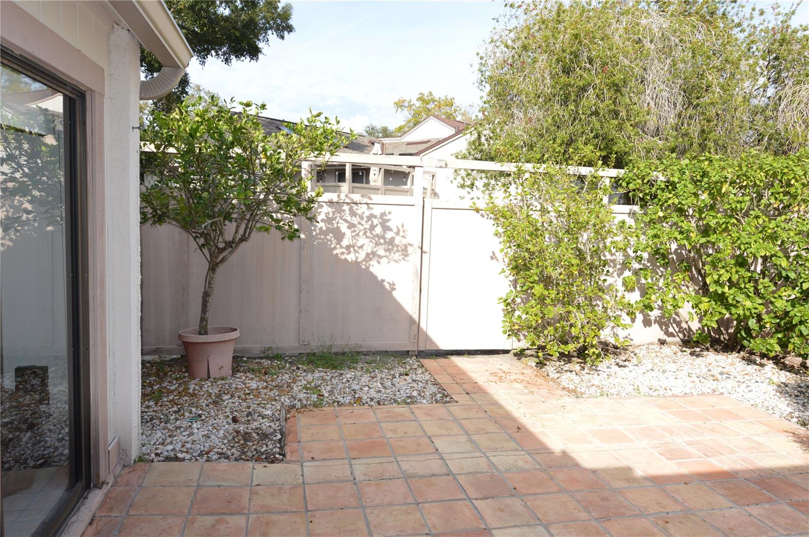 Image 47 of 53 For 357 Shadowbay Boulevard