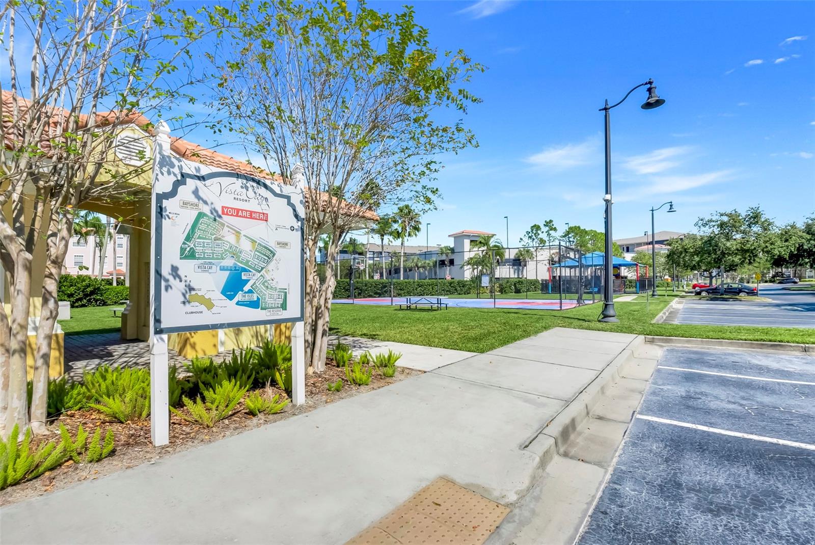 Image 13 of 24 For 5002 Tideview Circle 3