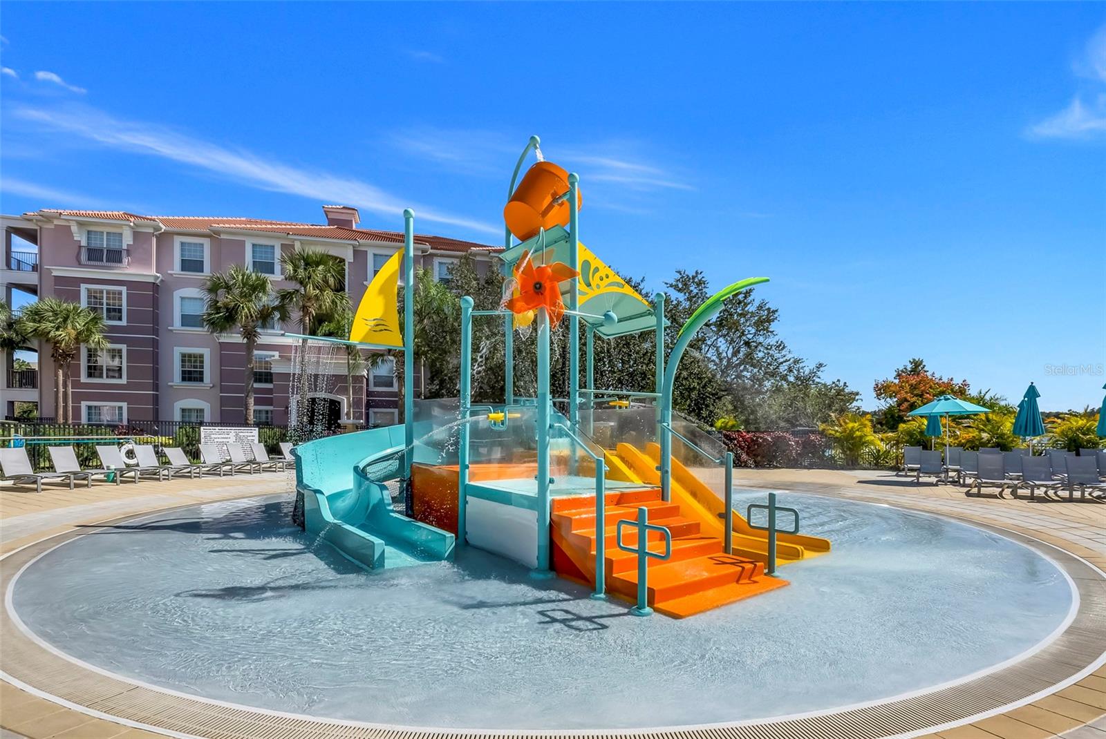 Image 19 of 24 For 5002 Tideview Circle 3