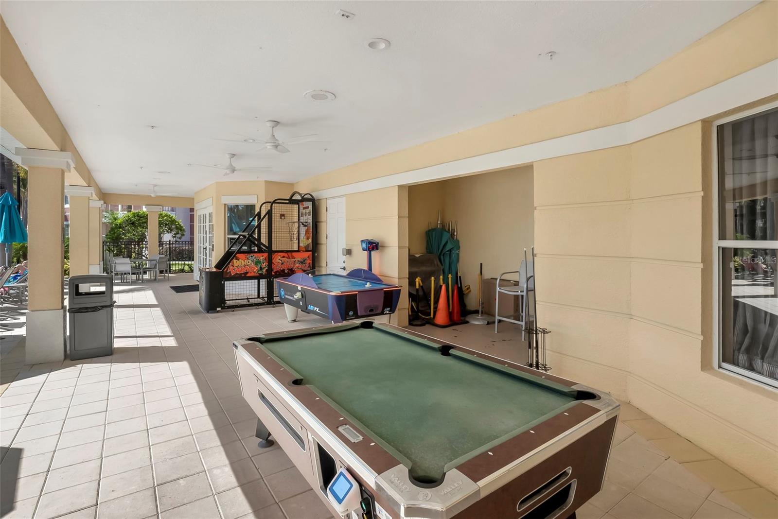 Image 22 of 24 For 5002 Tideview Circle 3