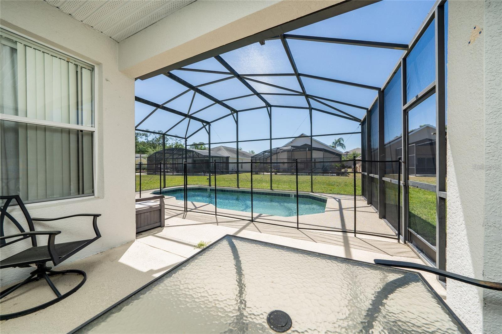 Image 24 of 28 For 918 Emerald Green Court