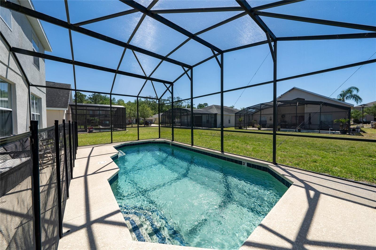 Image 25 of 28 For 918 Emerald Green Court