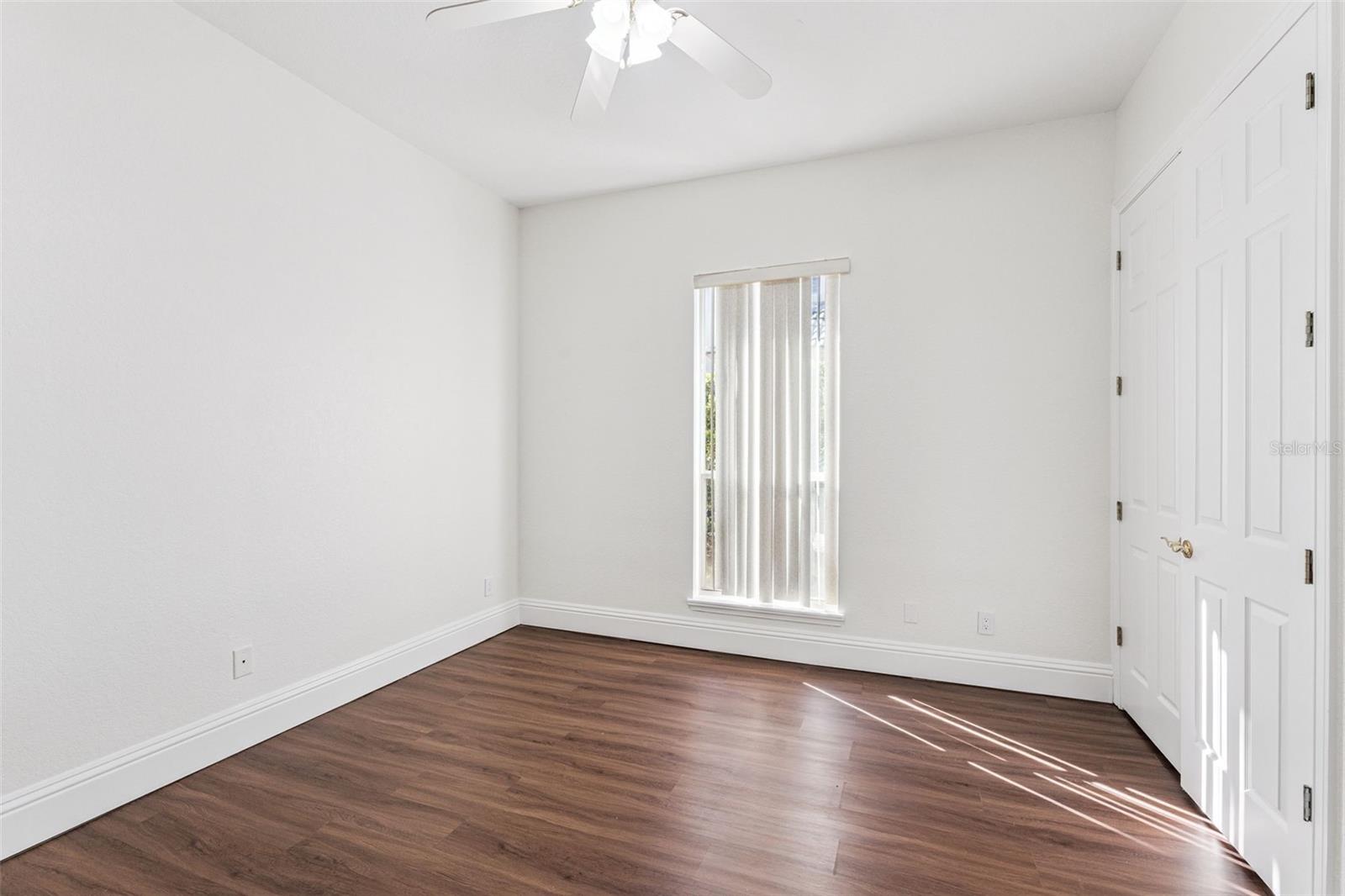 Image 16 of 43 For 8824 Elliotts Court