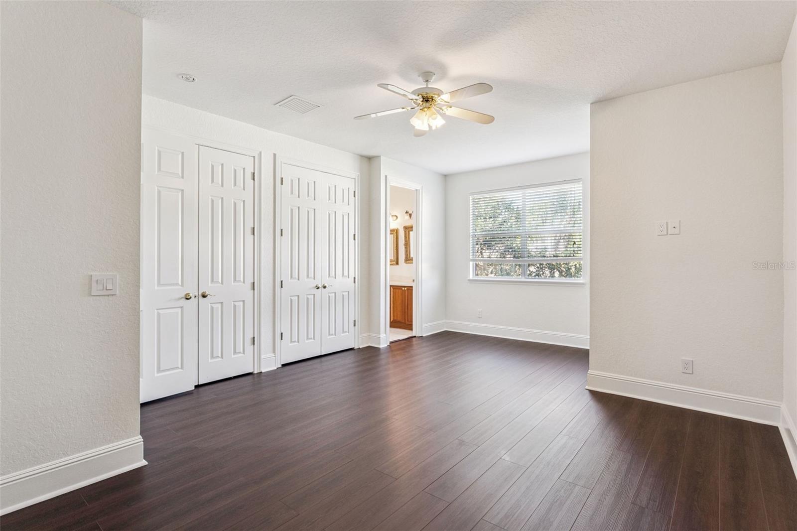 Image 19 of 43 For 8824 Elliotts Court