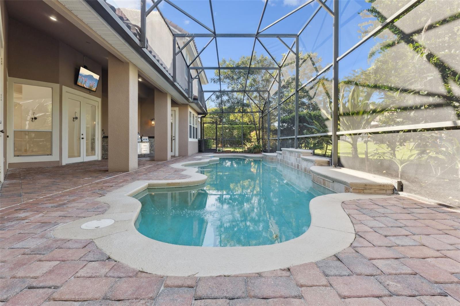 Image 29 of 43 For 8824 Elliotts Court