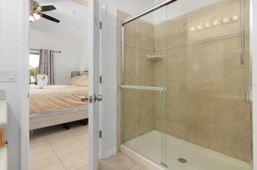 Image 12 of 33 For 2888 Oakwater Drive 2888