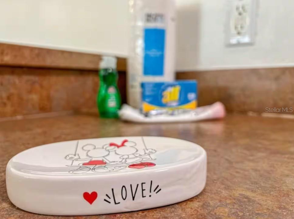 Image 21 of 33 For 2888 Oakwater Drive 2888