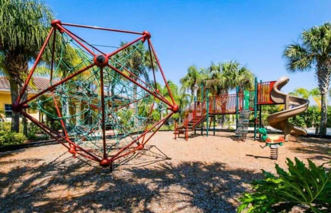 Image 25 of 33 For 2888 Oakwater Drive 2888