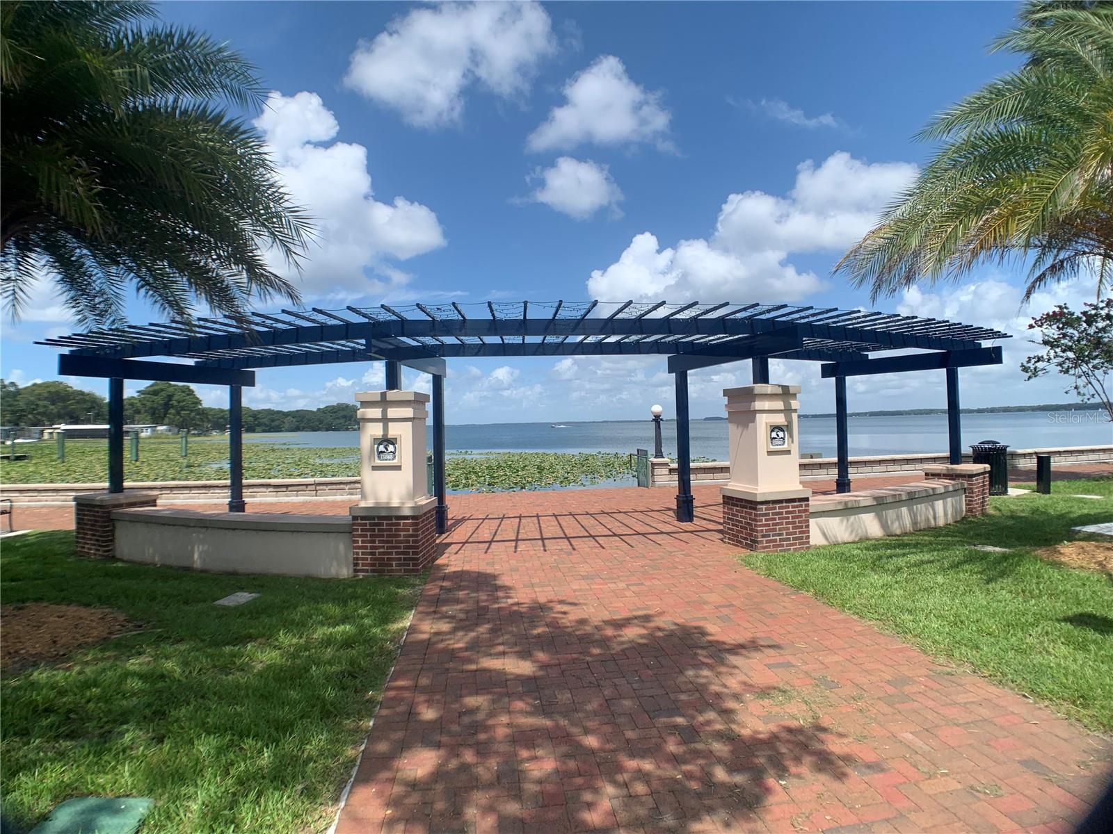 Image 18 of 19 For 23 Magnolia Avenue